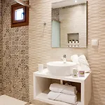 Stenaki Apartment *